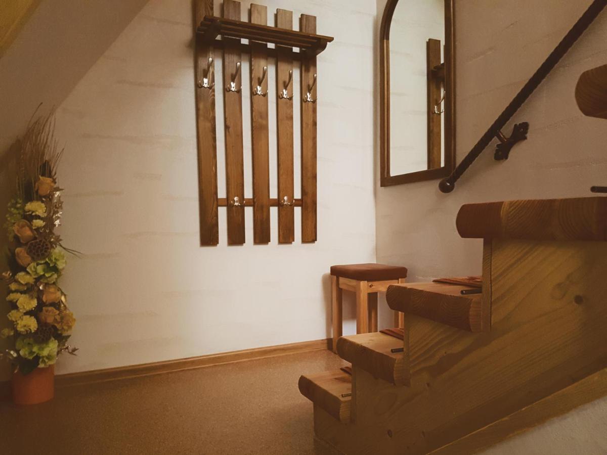 Dw Basia Pokoje I Apartament Bialka Tatrzanska Bagian luar foto