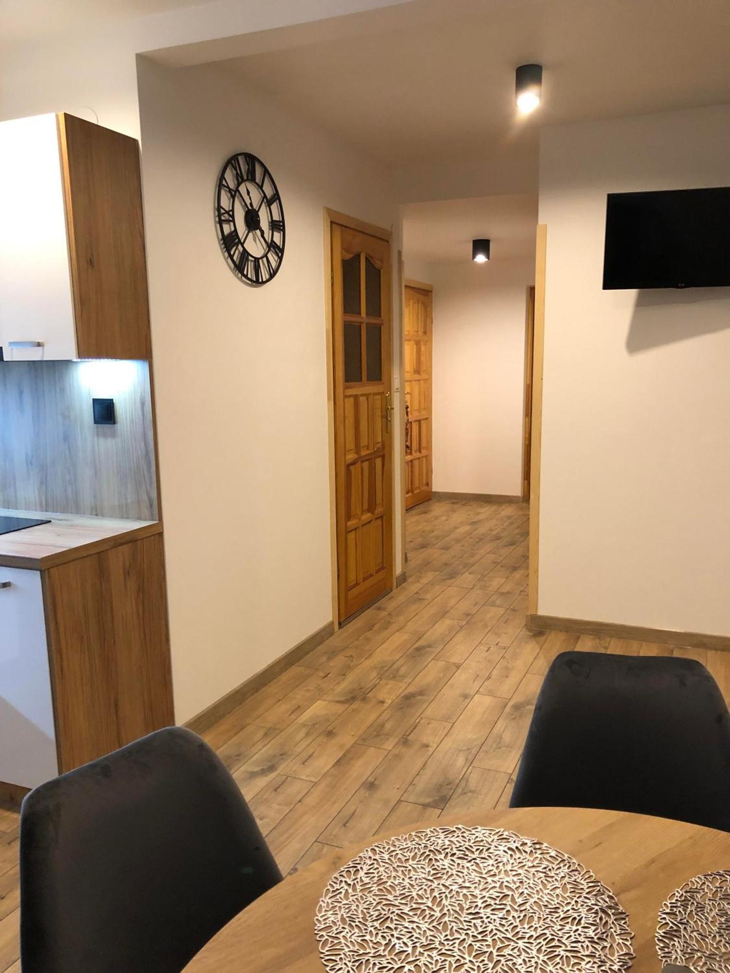 Dw Basia Pokoje I Apartament Bialka Tatrzanska Bagian luar foto